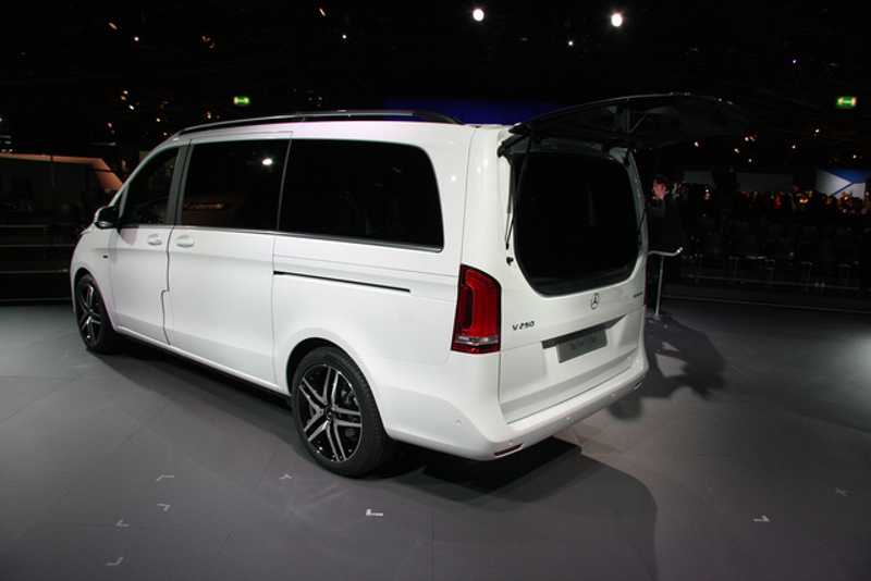 Illustration for article titled The New Mercedes-Benz V-Class Is The S-Class Of The Minivans